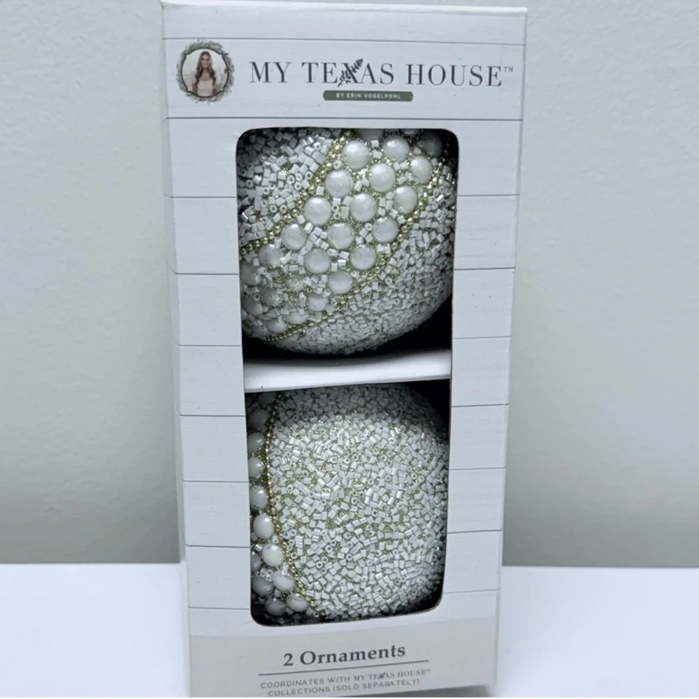 New My Texas House White Pearl and Gold Holiday Ornaments, 4